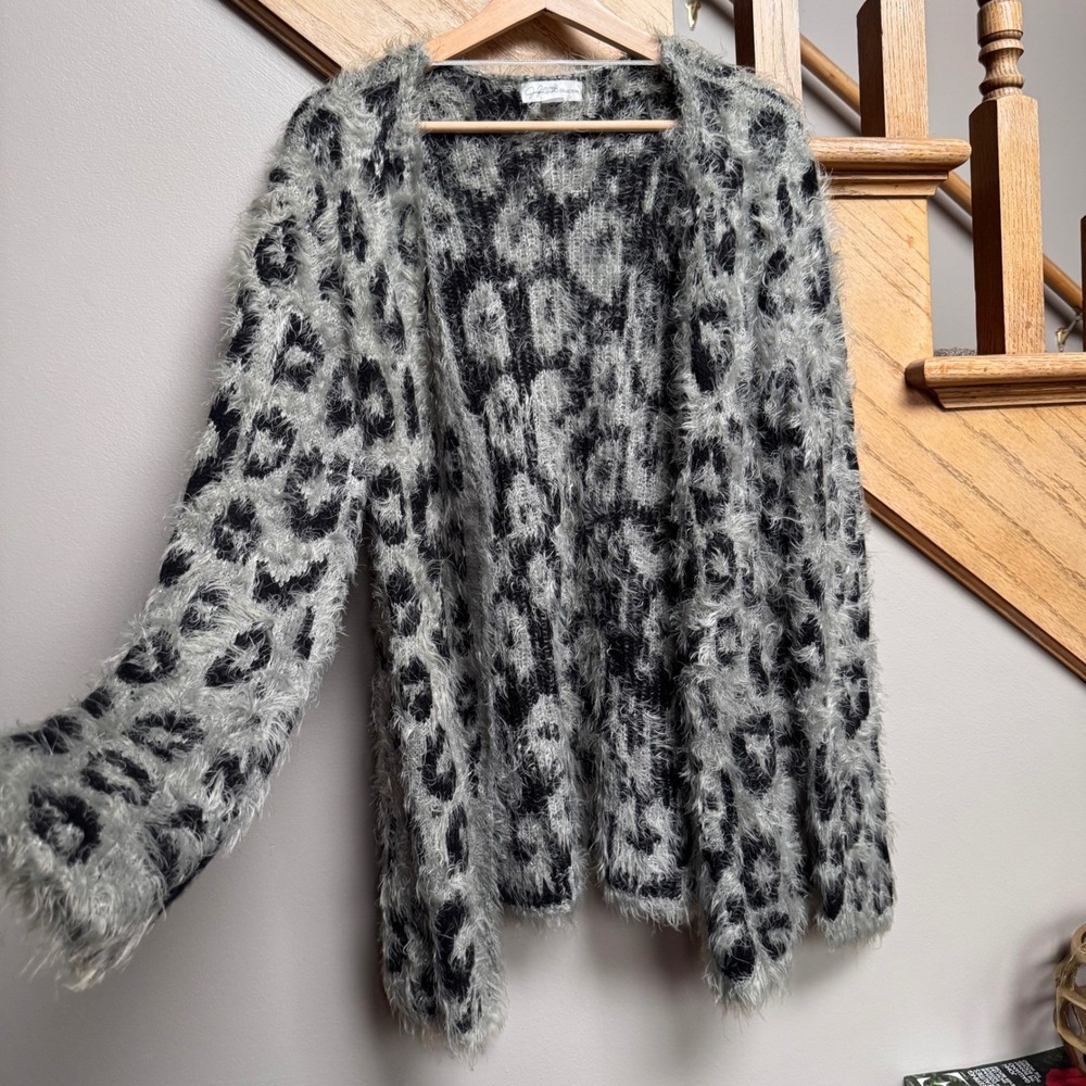 Jaclyn Smith Womens Fuzzy Leopard Cardigan Sweater‎ L Cozy Cabin Funk Artsy Y2K